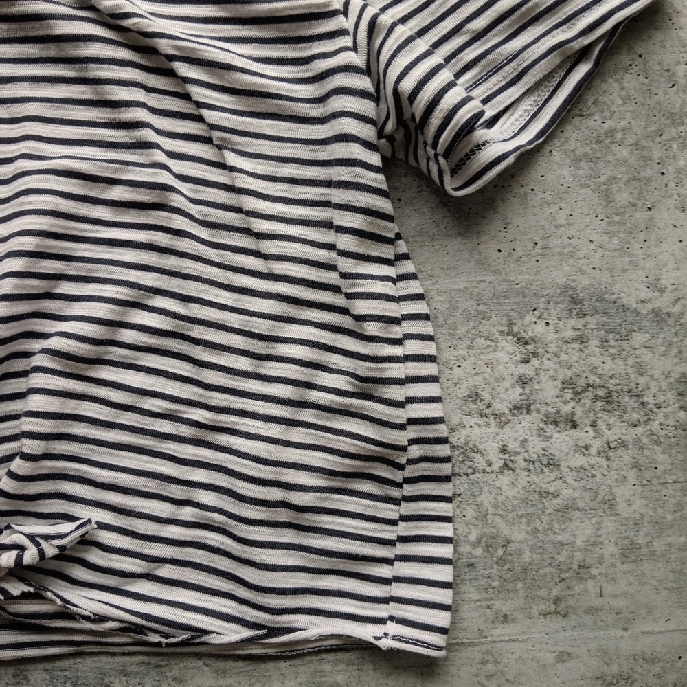 TOPSHOP tie front crop tee blue white stripe 0833 - Picture 4 of 8